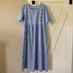 Maxi Dress Unbranded Size Large Striped Nautical Button Accents Pockets NWOT